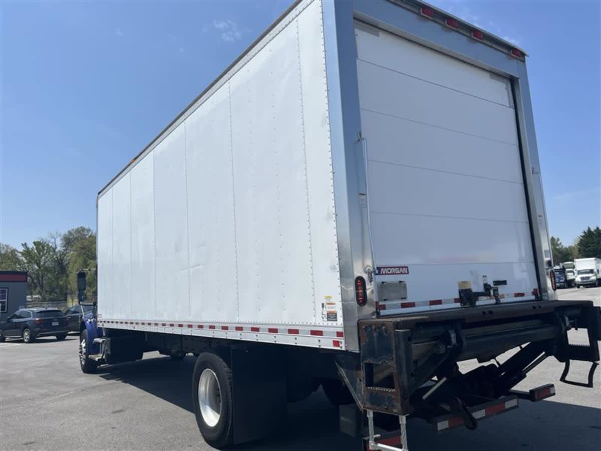 2018 Freightliner/Mercedes M2 106 221164
