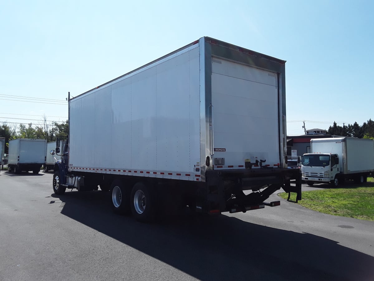 2018 Freightliner/Mercedes M2 106 221174