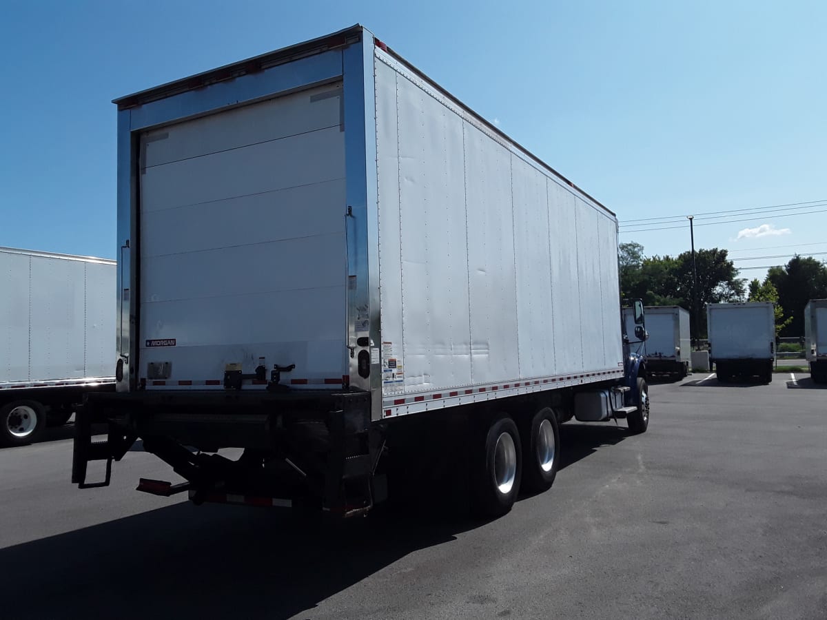 2018 Freightliner/Mercedes M2 106 221174