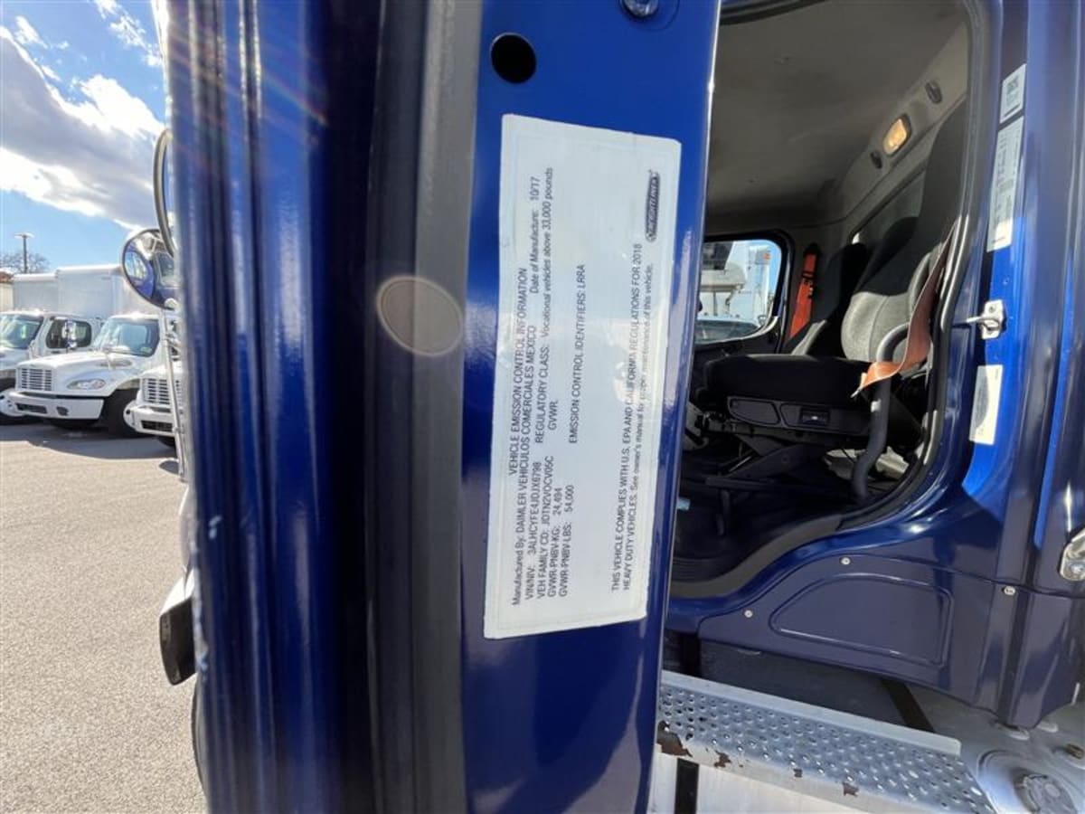 2018 Freightliner/Mercedes M2 106 221180