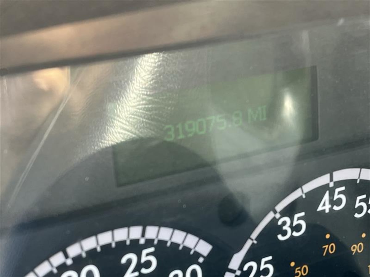 2018 Freightliner/Mercedes M2 106 221180