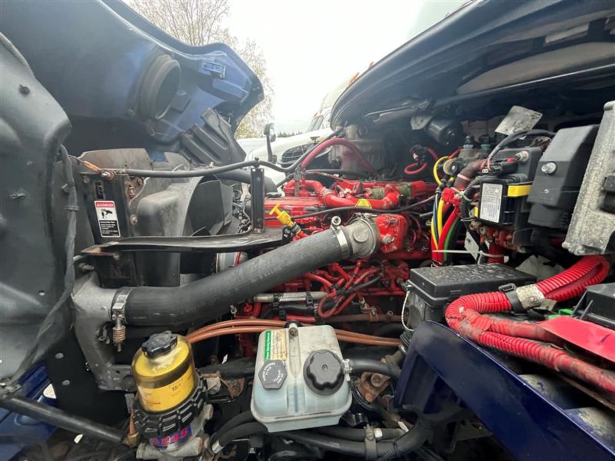 2018 Freightliner/Mercedes M2 106 221182