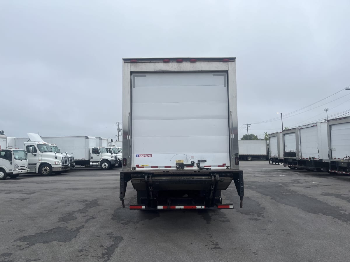 2018 Freightliner/Mercedes M2 106 221193