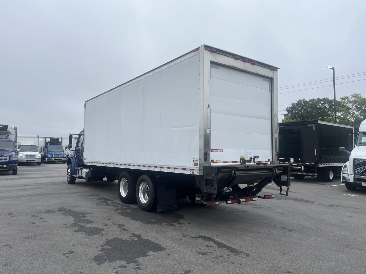 2018 Freightliner/Mercedes M2 106 221193