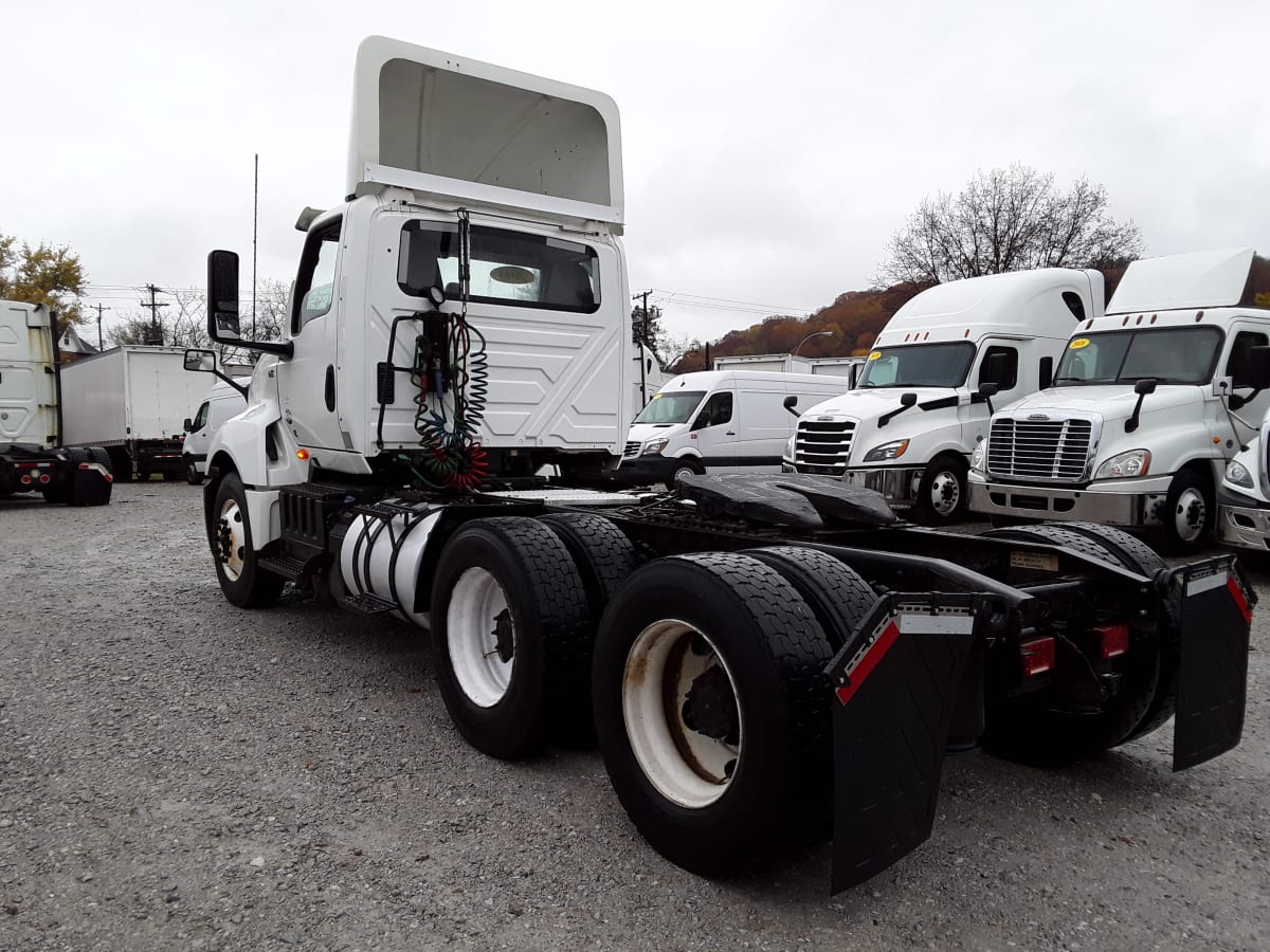 2018 Navistar International LT625 DAYCAB T/A 221257