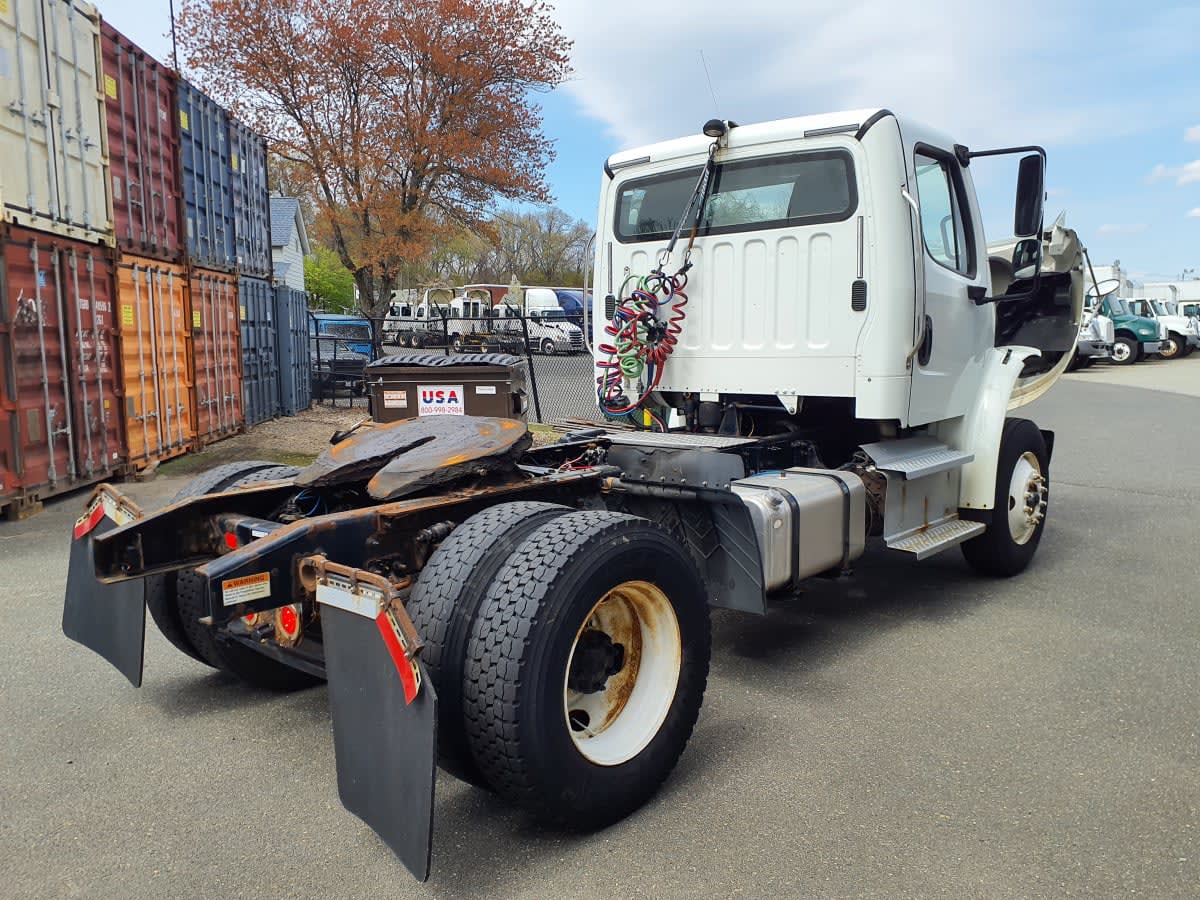 2018 Freightliner/Mercedes M2 106 221275