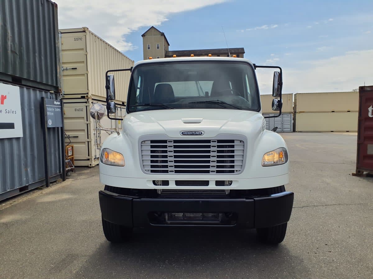 2018 Freightliner/Mercedes M2 106 221275