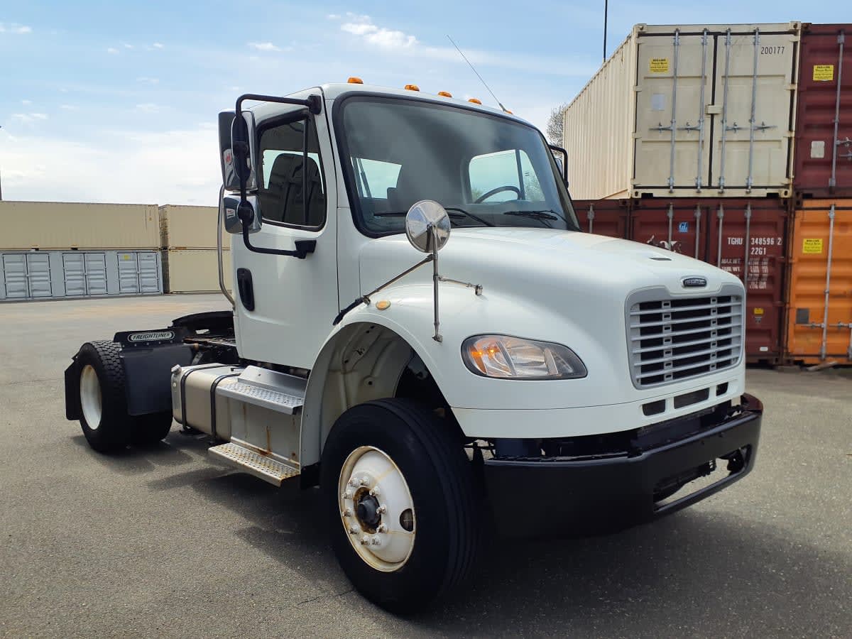 2018 Freightliner/Mercedes M2 106 221275