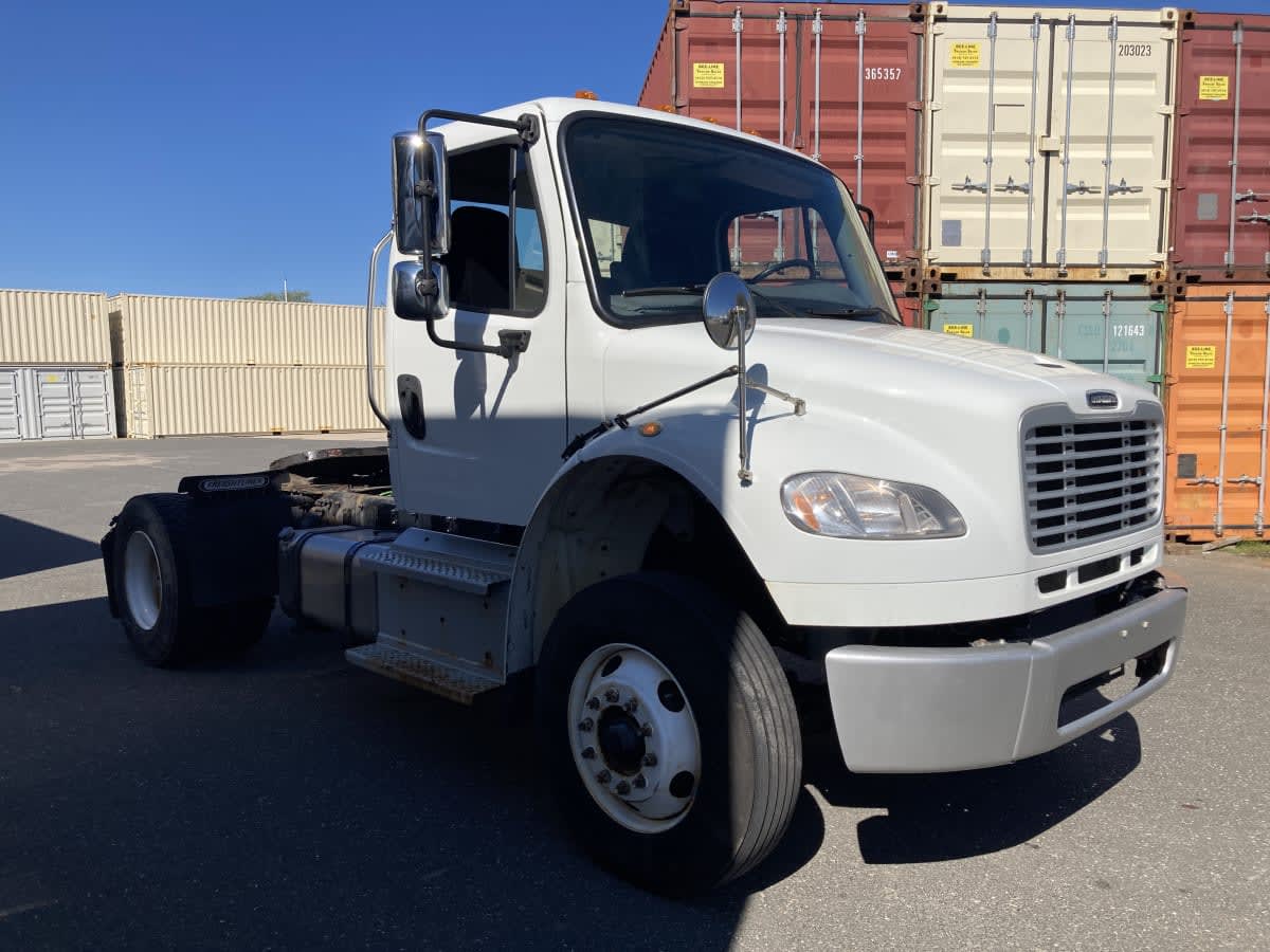 2018 Freightliner/Mercedes M2 106 221277