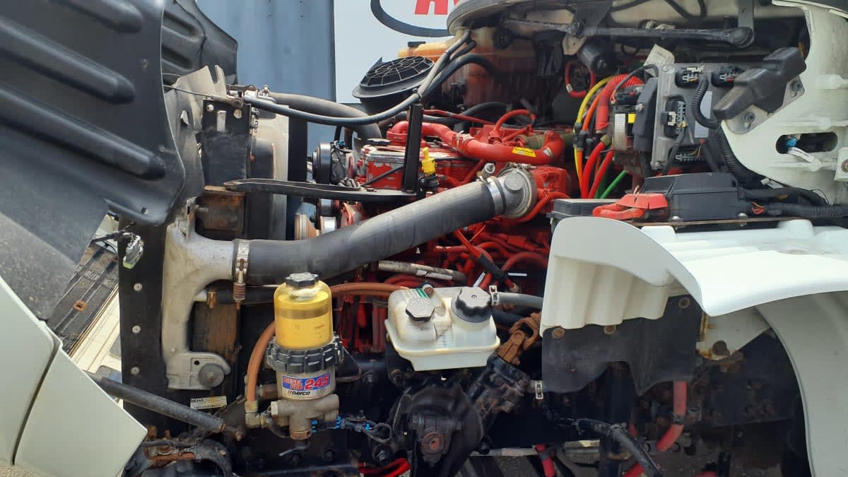 2018 Freightliner/Mercedes M2 106 221278