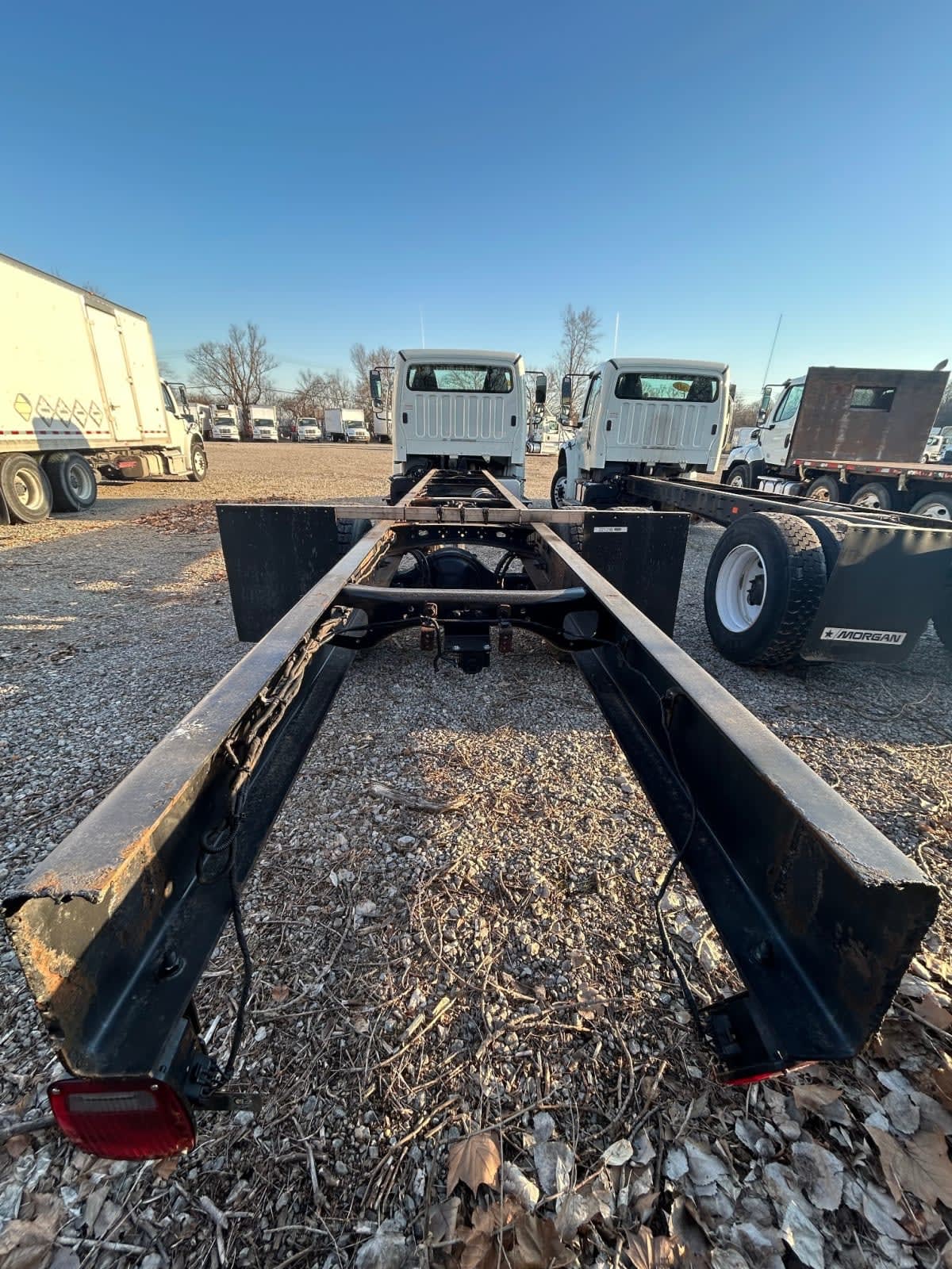 2018 Freightliner/Mercedes M2 106 221298