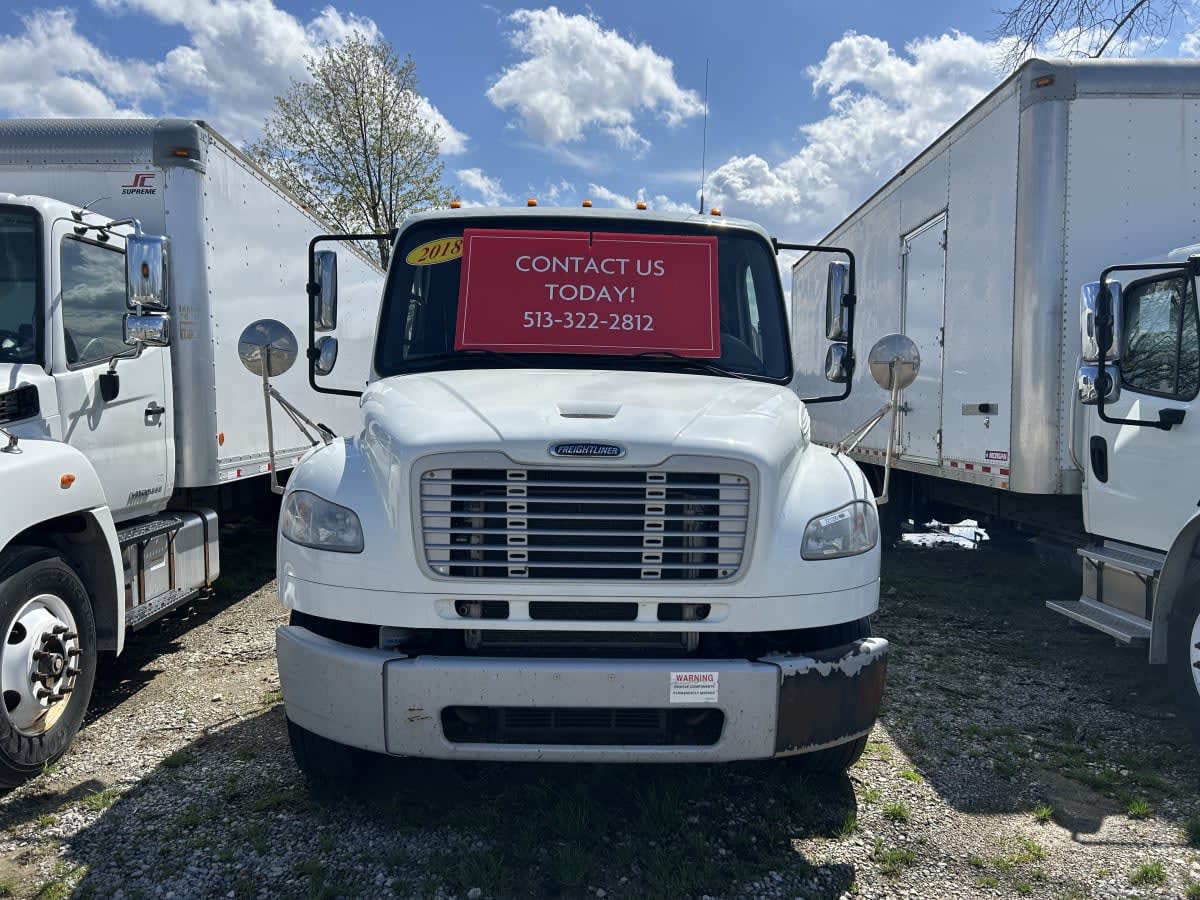 2018 Freightliner/Mercedes M2 106 221299
