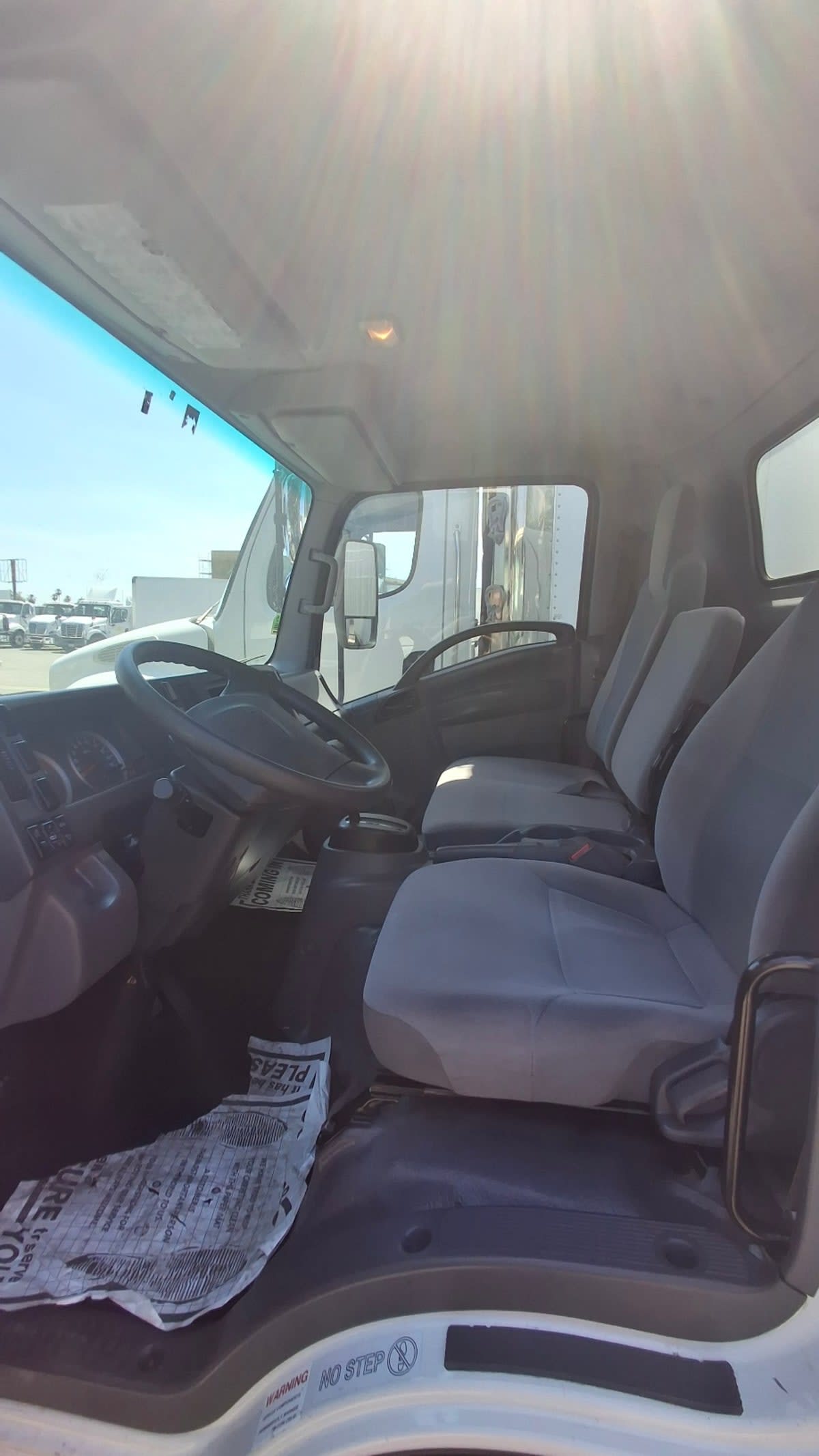 2018 Isuzu NPR HD 221308
