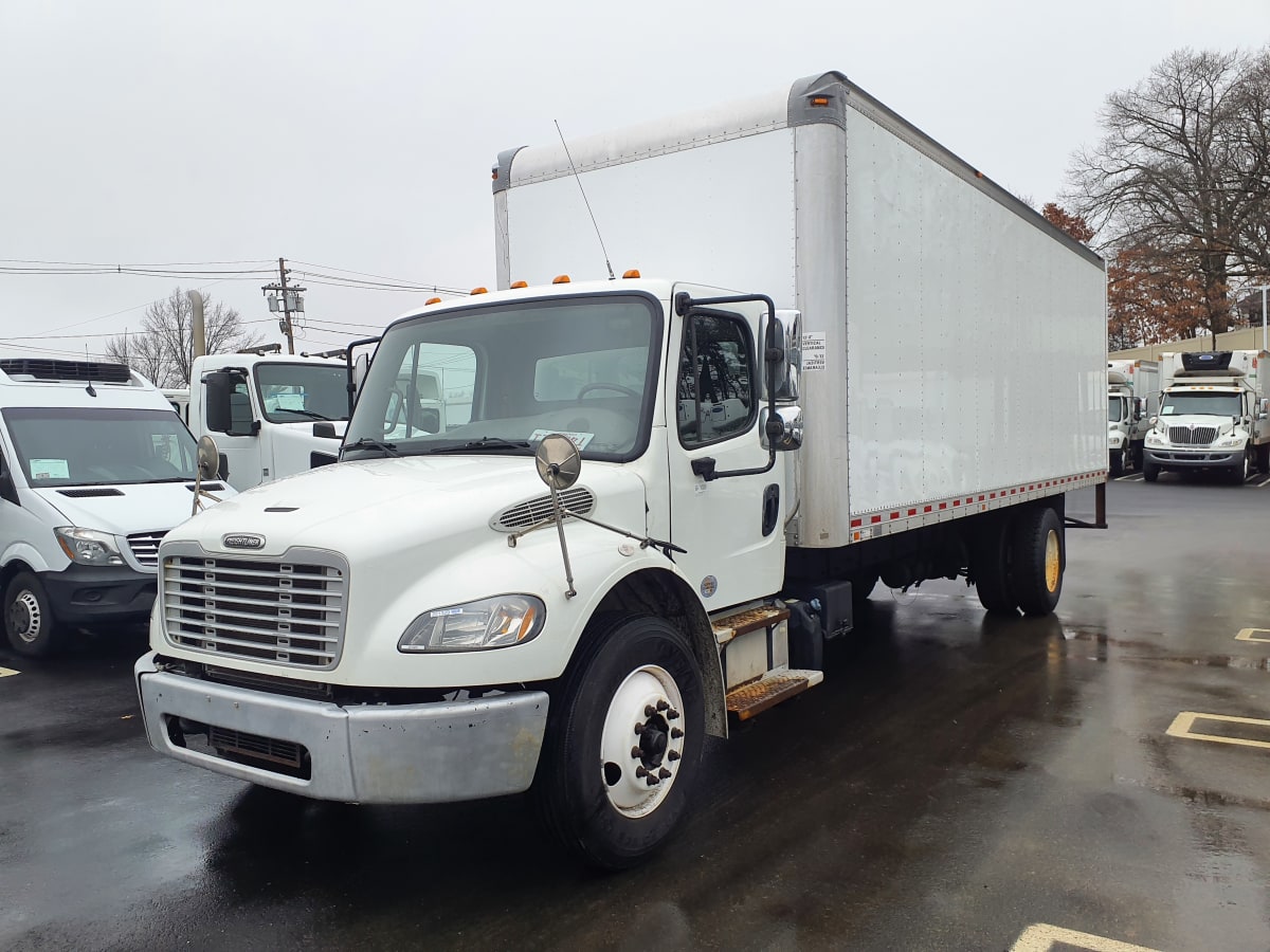 2018 Freightliner/Mercedes M2 106 221329