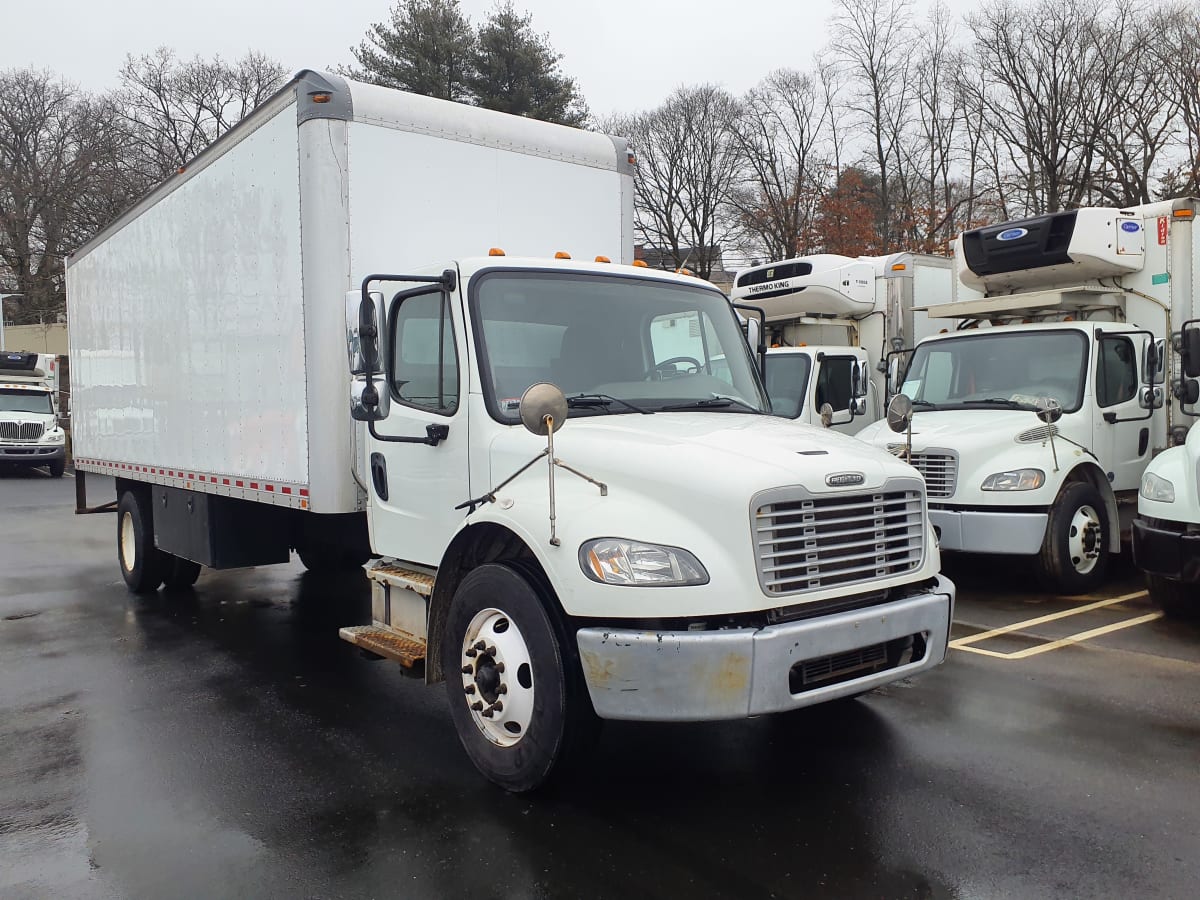 2018 Freightliner/Mercedes M2 106 221329