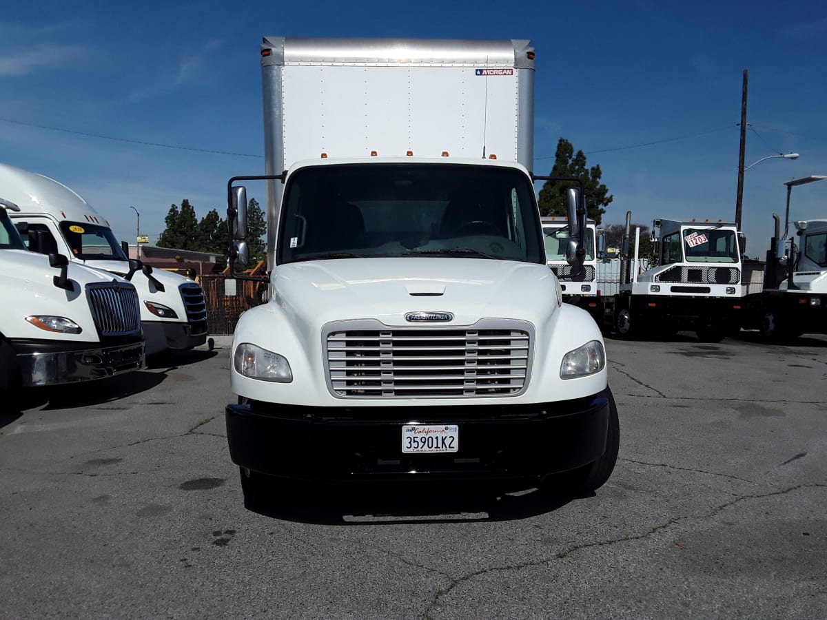 2018 Freightliner/Mercedes M2 106 221340