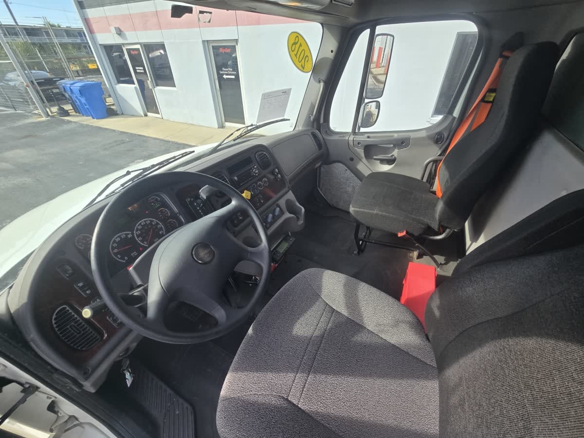 2018 Freightliner/Mercedes M2 106 221342