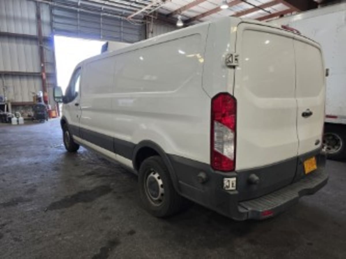 2018 Ford Motor Company TRANSIT 250 221350