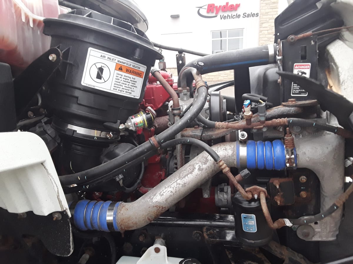 2018 Freightliner/Mercedes M2 106 221352