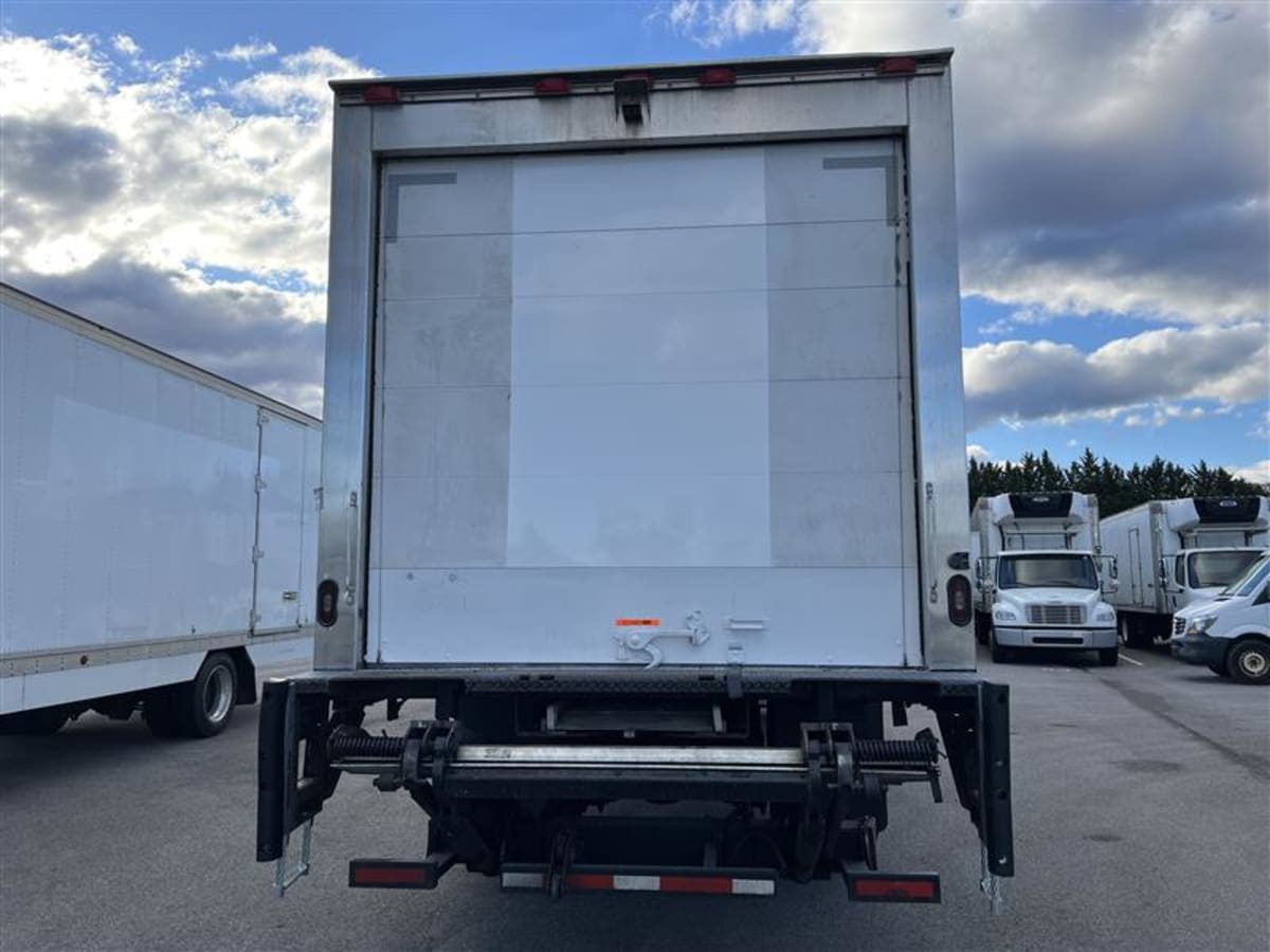 2019 Freightliner/Mercedes M2 106 221434