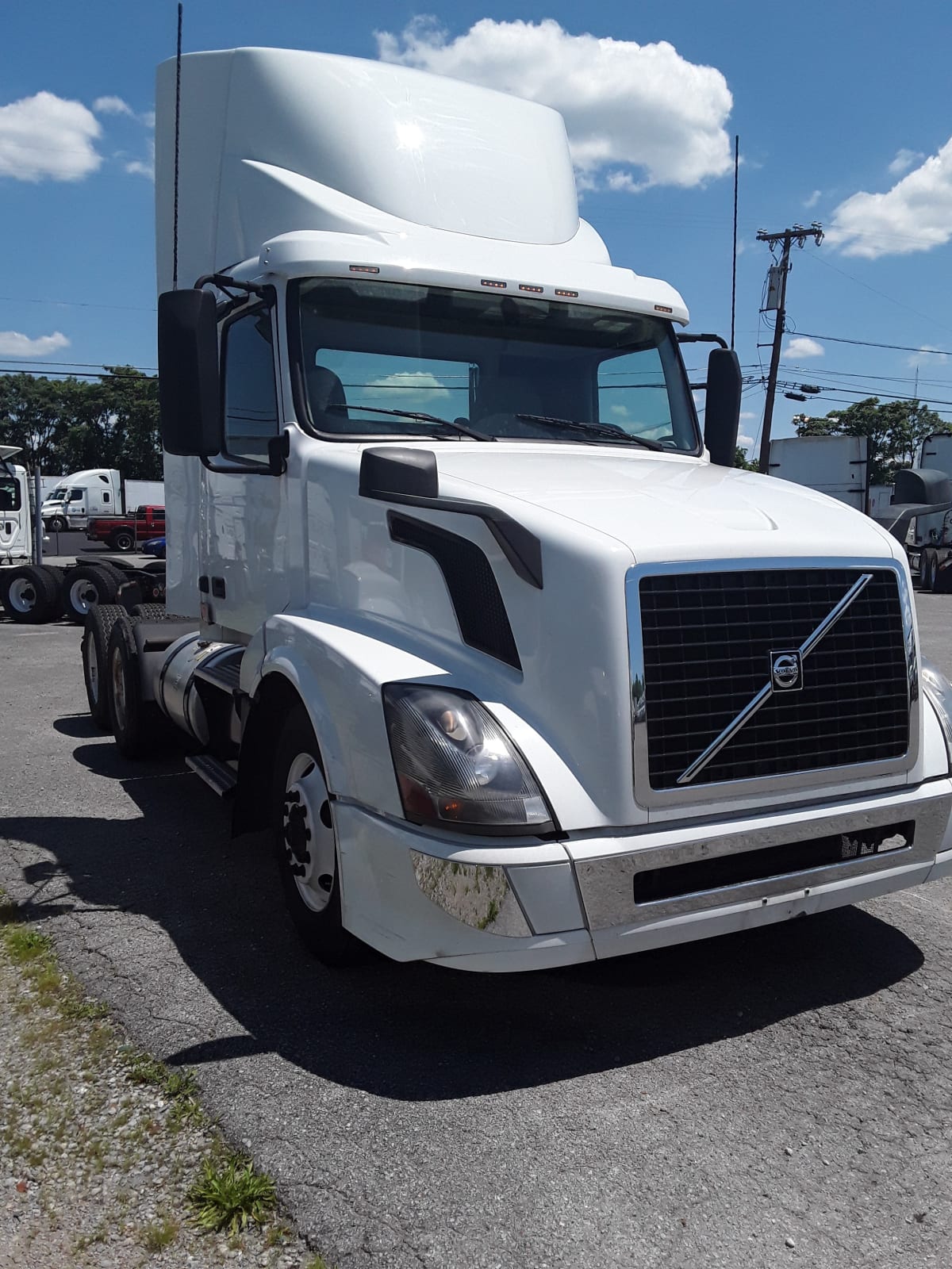 2018 Volvo VNL64TRACTOR 221503