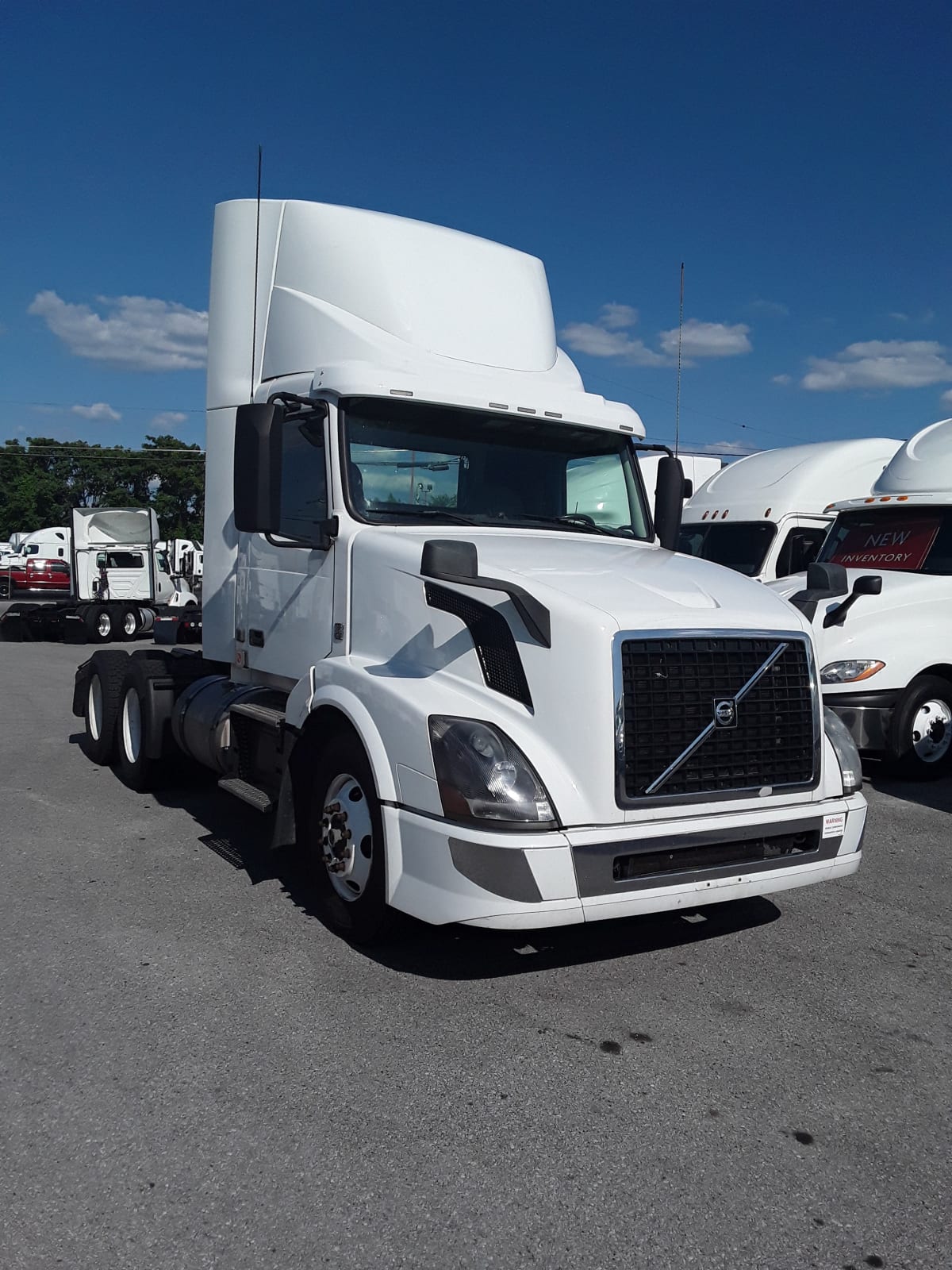 2018 Volvo VNL64TRACTOR 221508