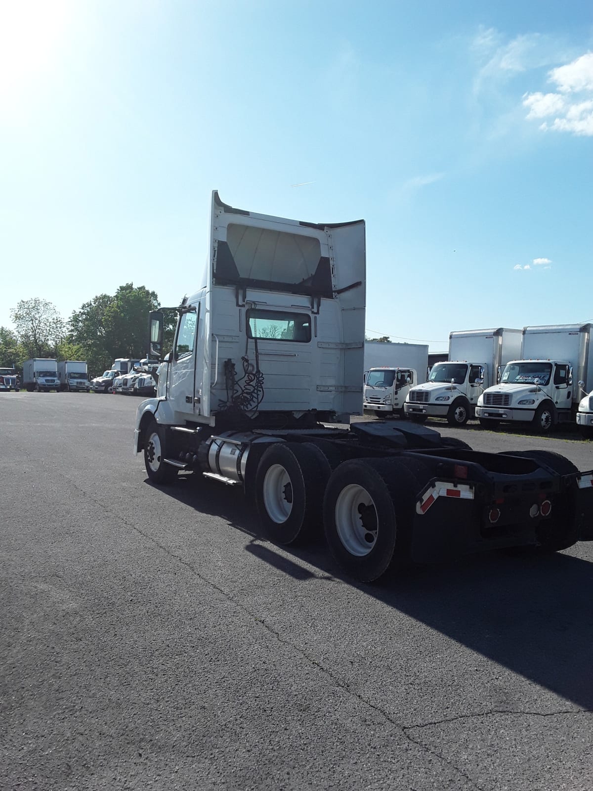 2018 Volvo VNL64TRACTOR 221509