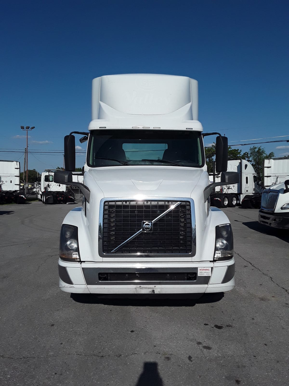 2018 Volvo VNL64TRACTOR 221509