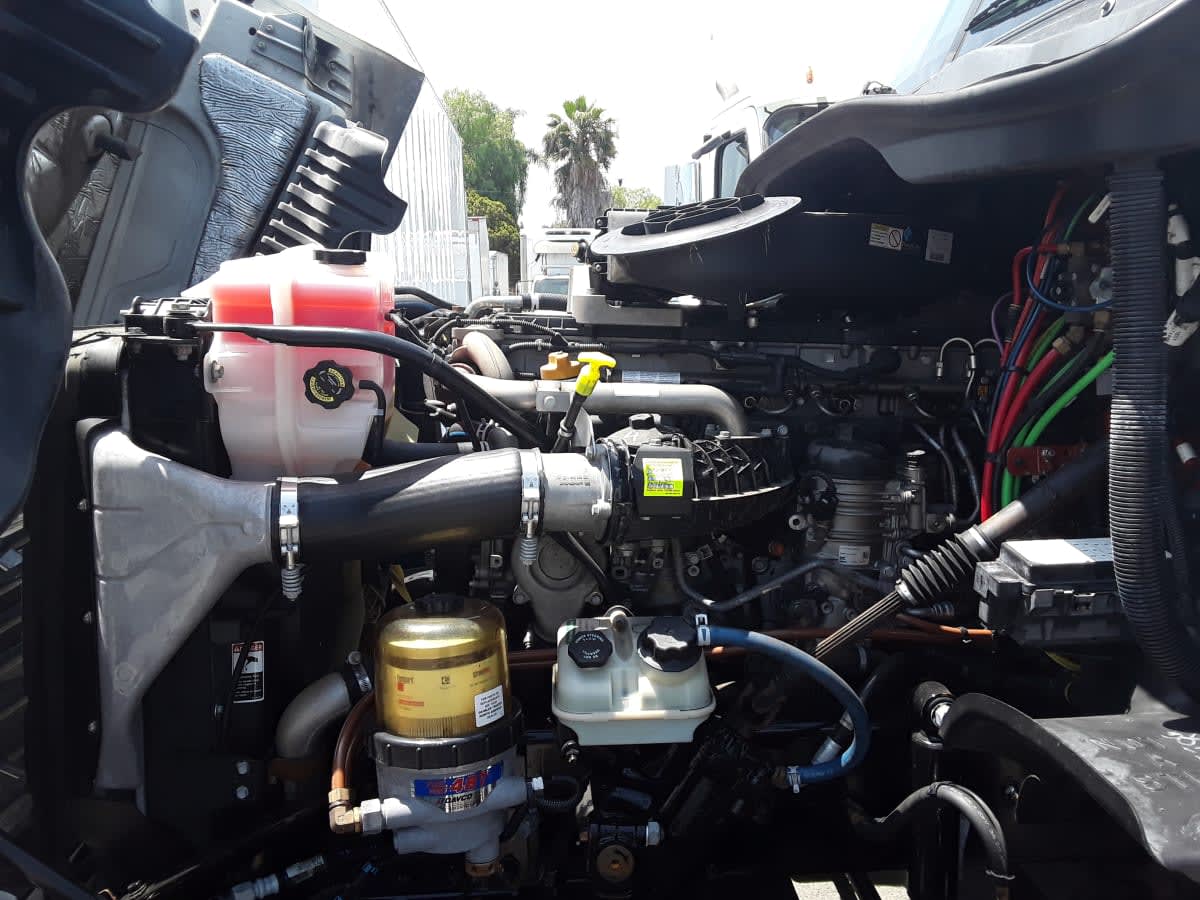 2018 Freightliner/Mercedes CASCADIA 125 221517