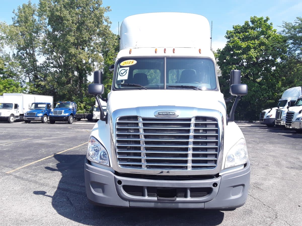 2018 Freightliner CASCADIA 125 221527