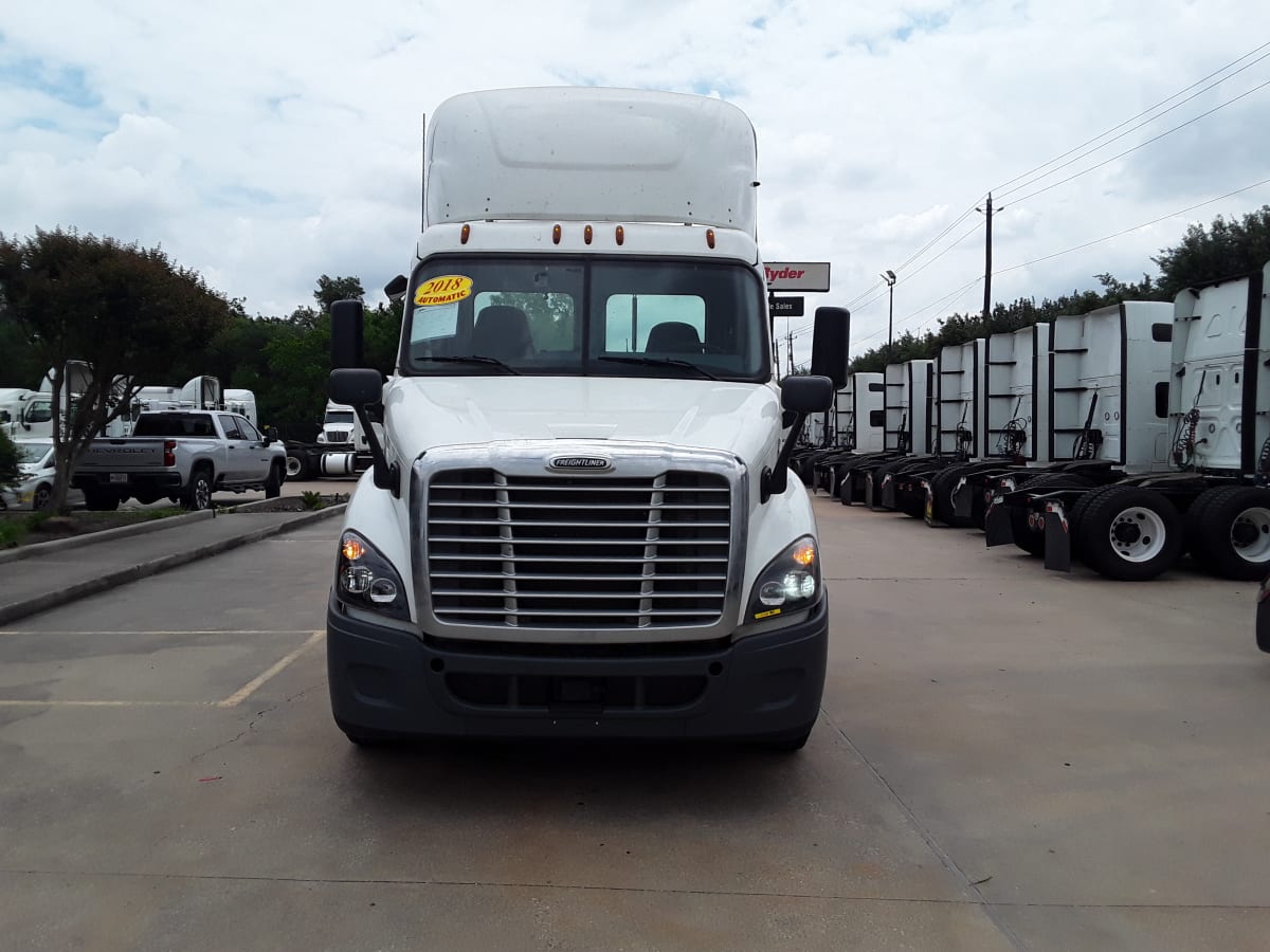 2018 Freightliner/Mercedes CASCADIA 113 221539