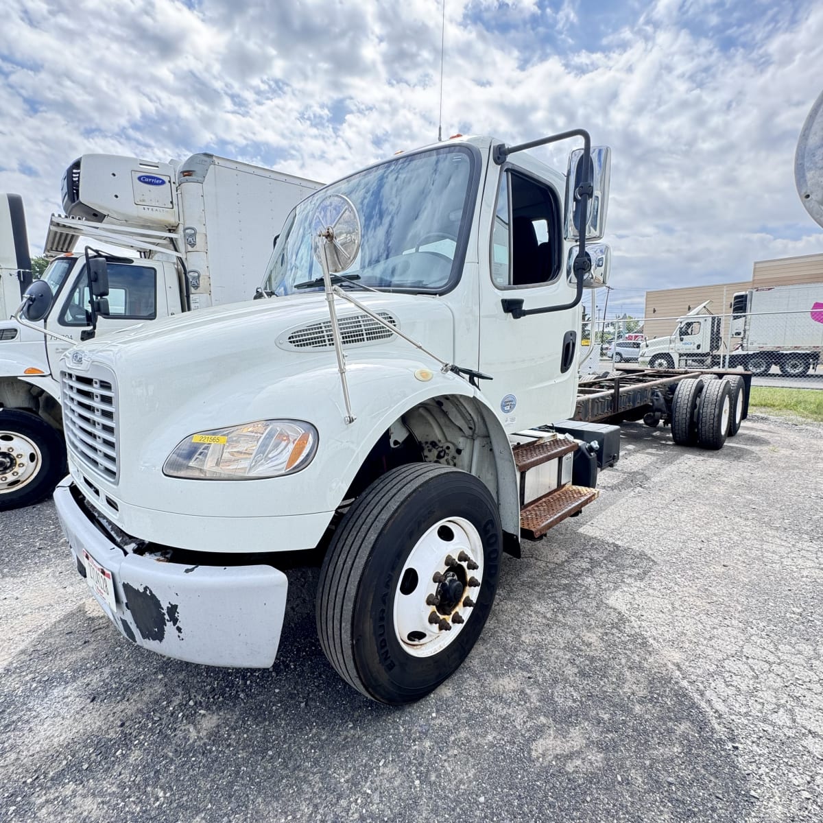 2018 Freightliner/Mercedes M2 106 221565