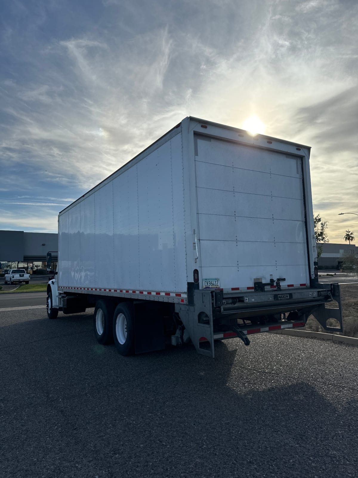 2018 Freightliner/Mercedes M2 106 221660