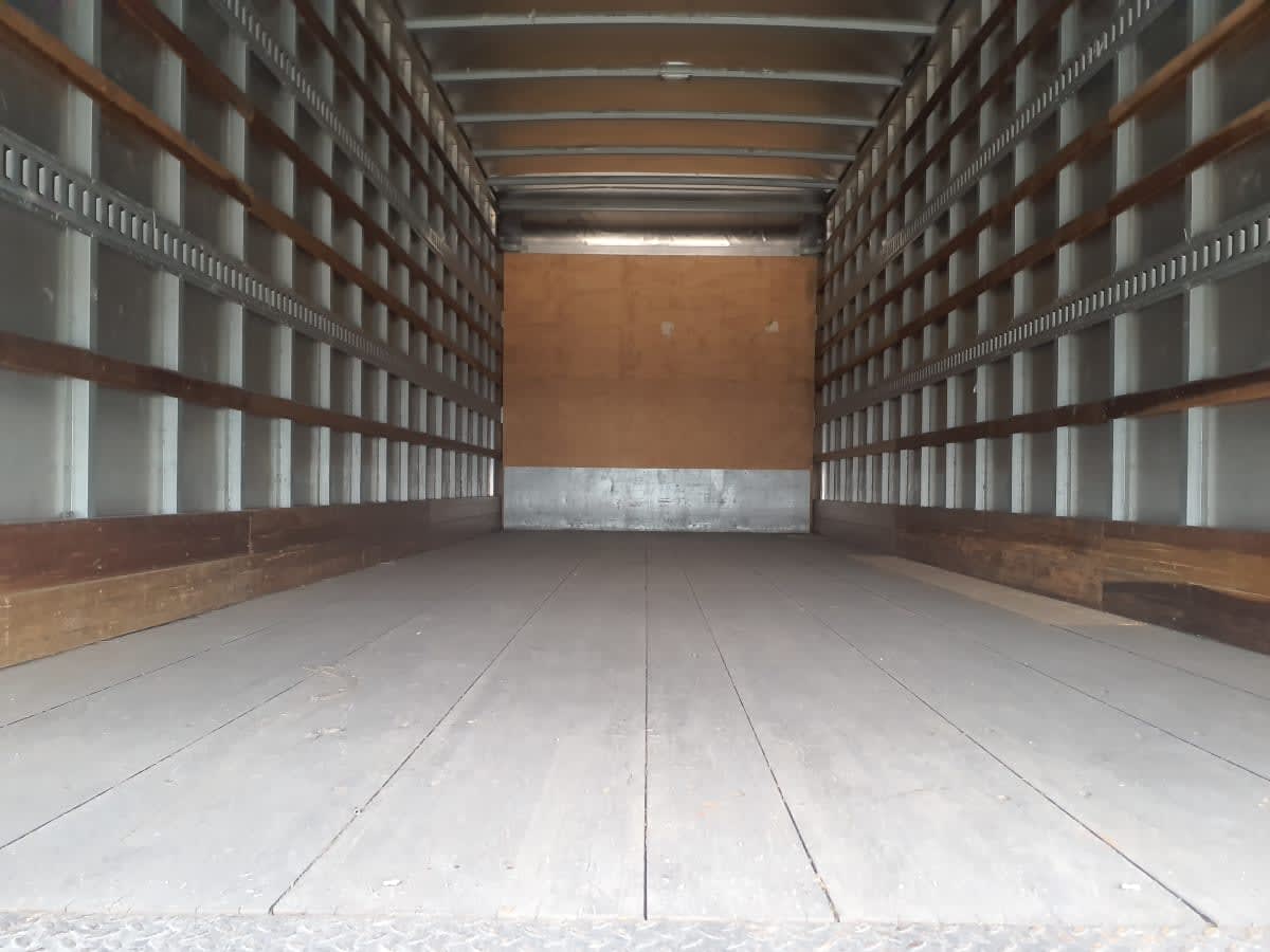 2018 Freightliner/Mercedes M2 106 221679