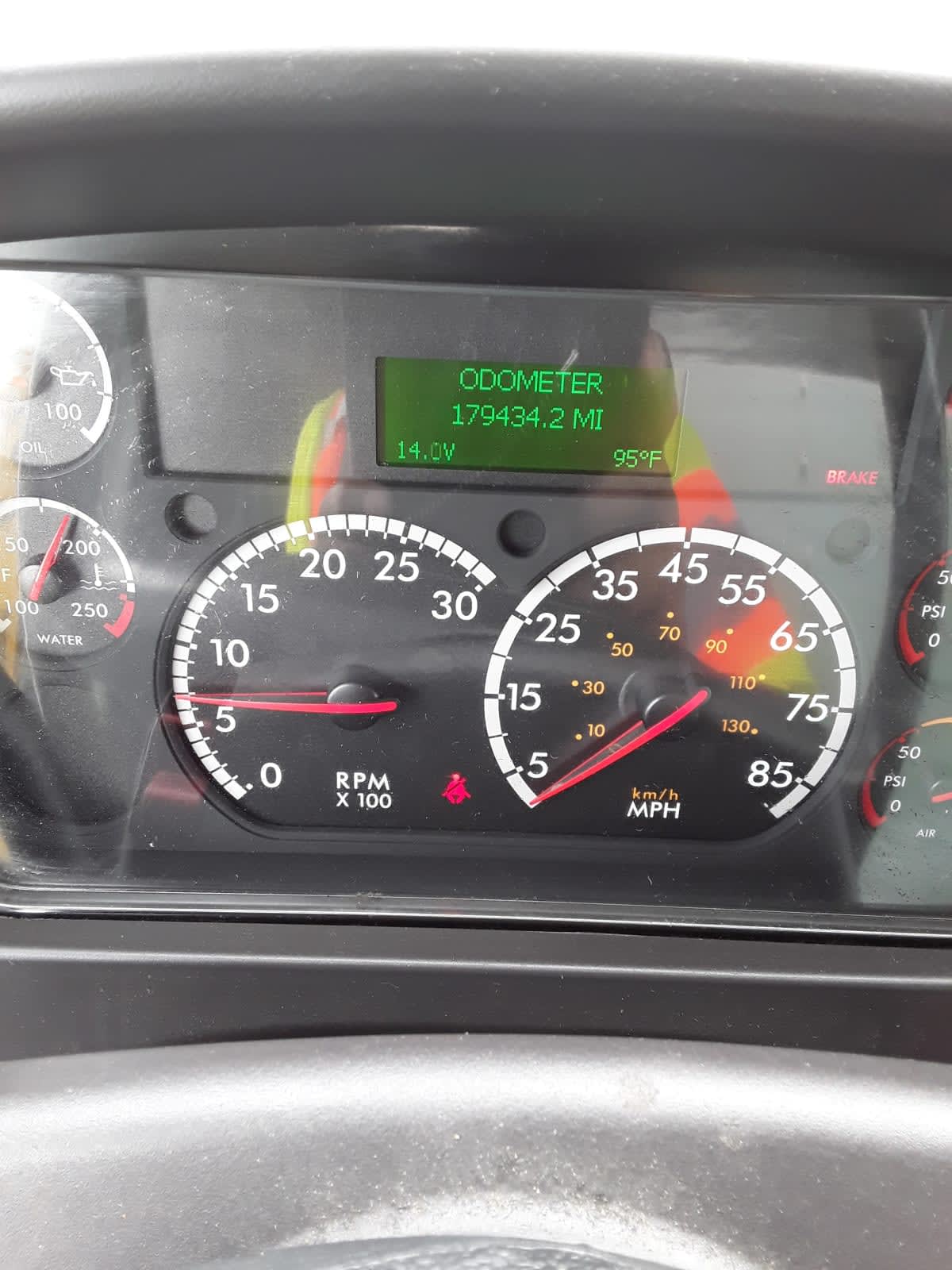 2018 Freightliner/Mercedes M2 106 221682