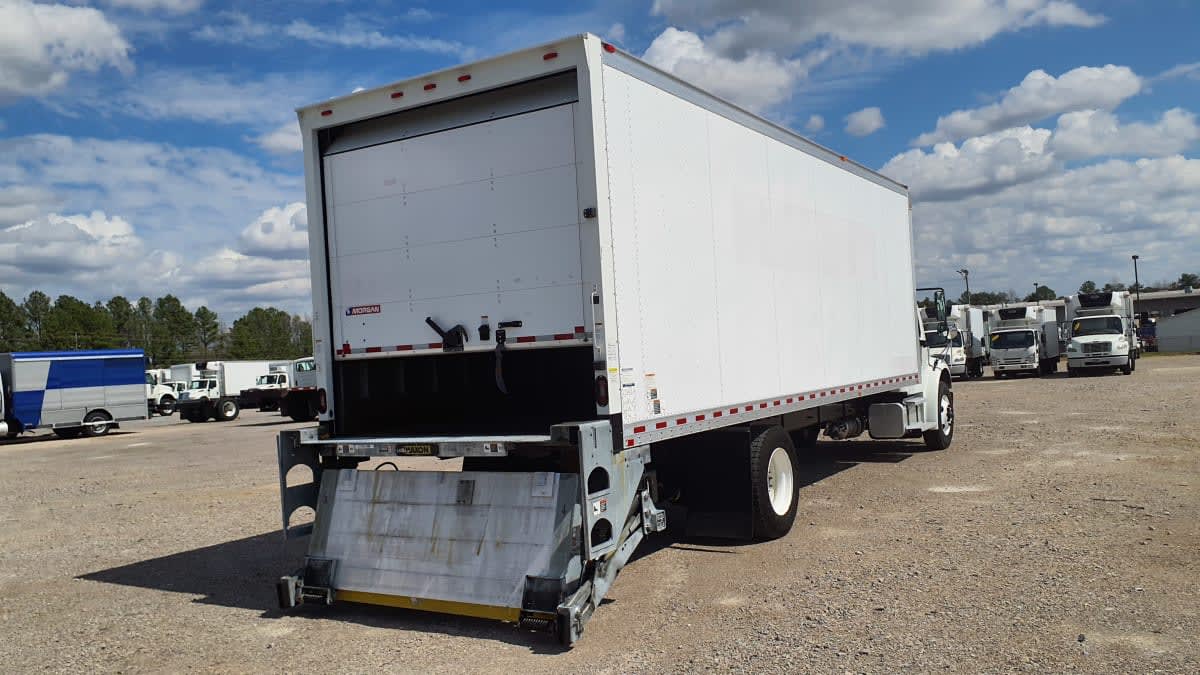 2018 Freightliner/Mercedes M2 106 221683