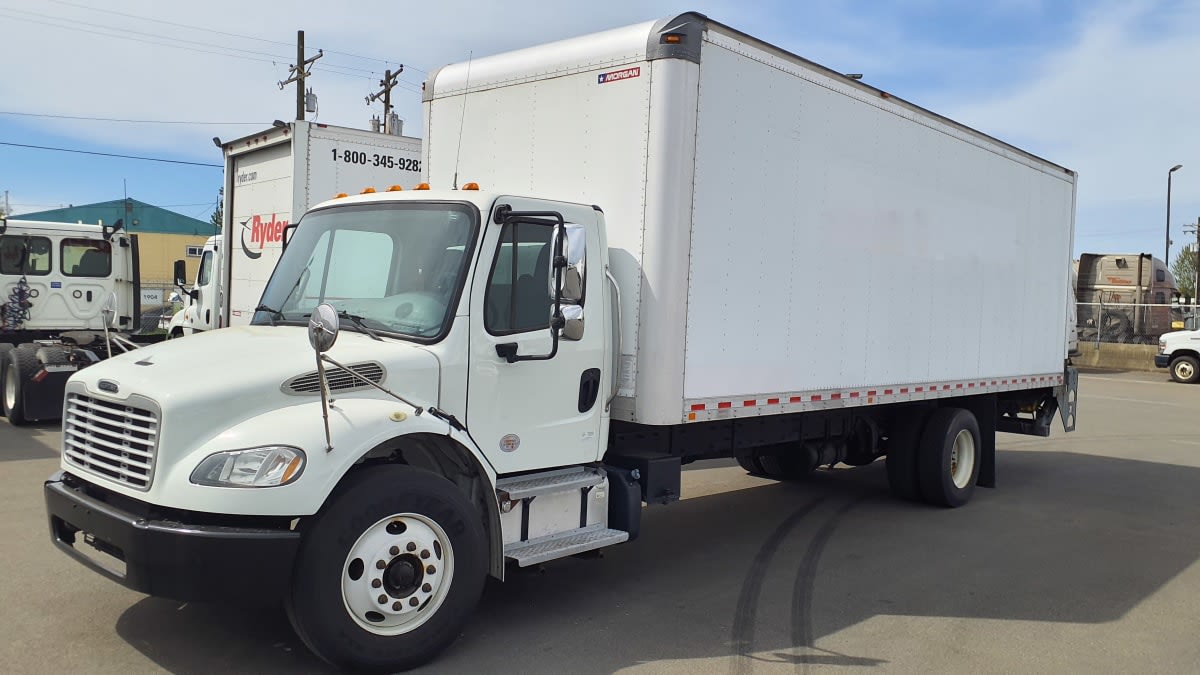 2018 Freightliner/Mercedes M2 106 221684 2018 Freightliner/Mercedes M2 106 221684