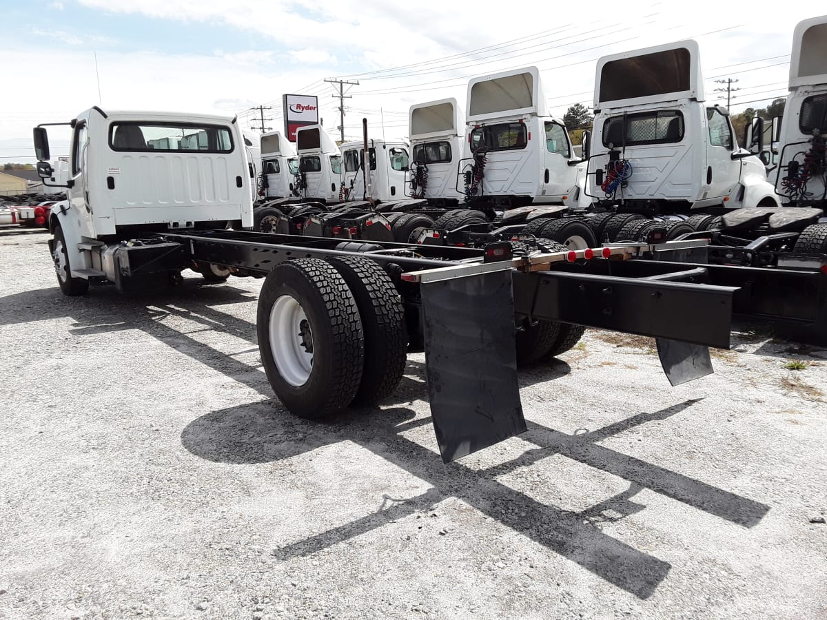 2018 Freightliner/Mercedes M2 106 221710