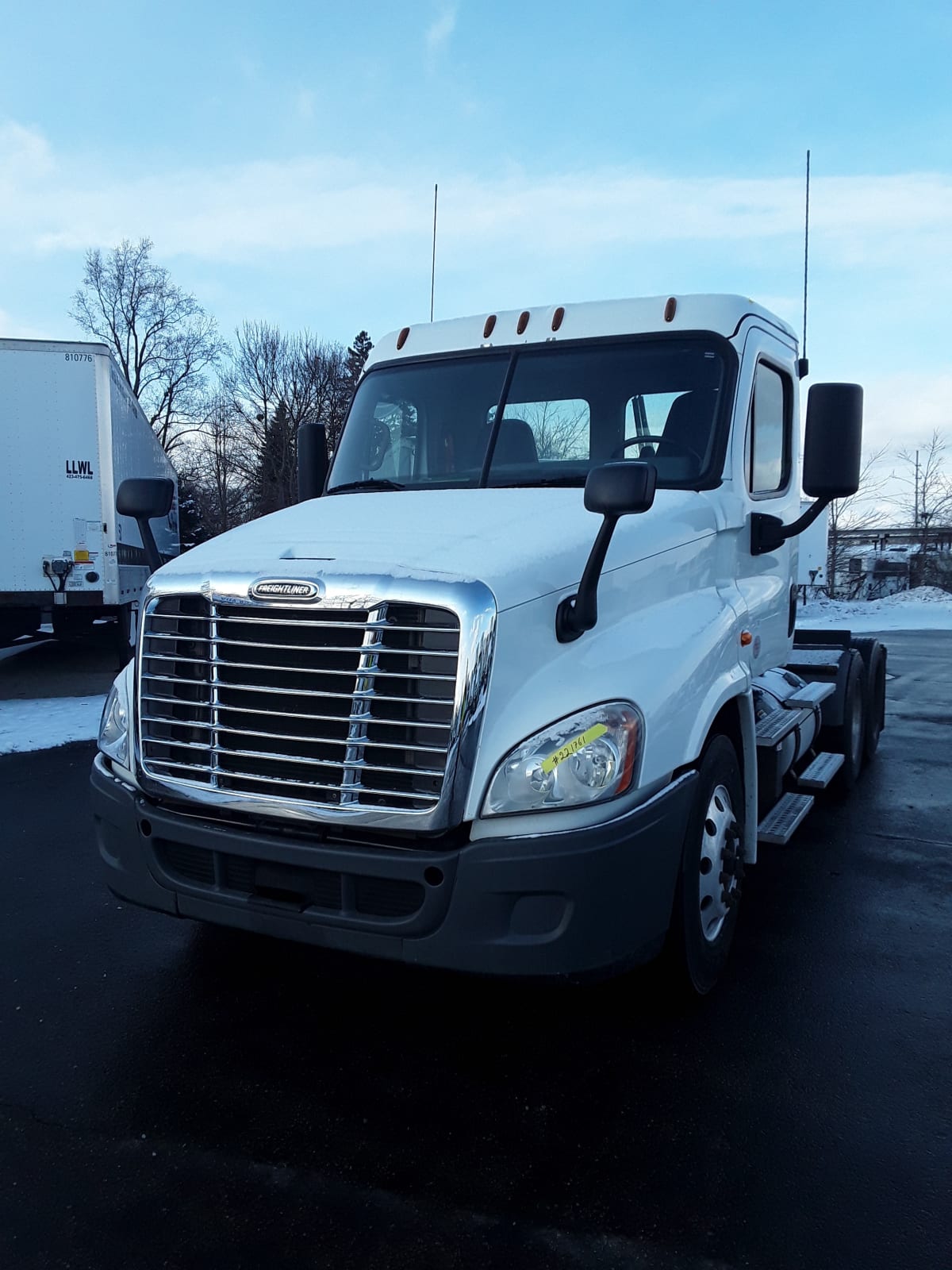 2018 Freightliner - image 3