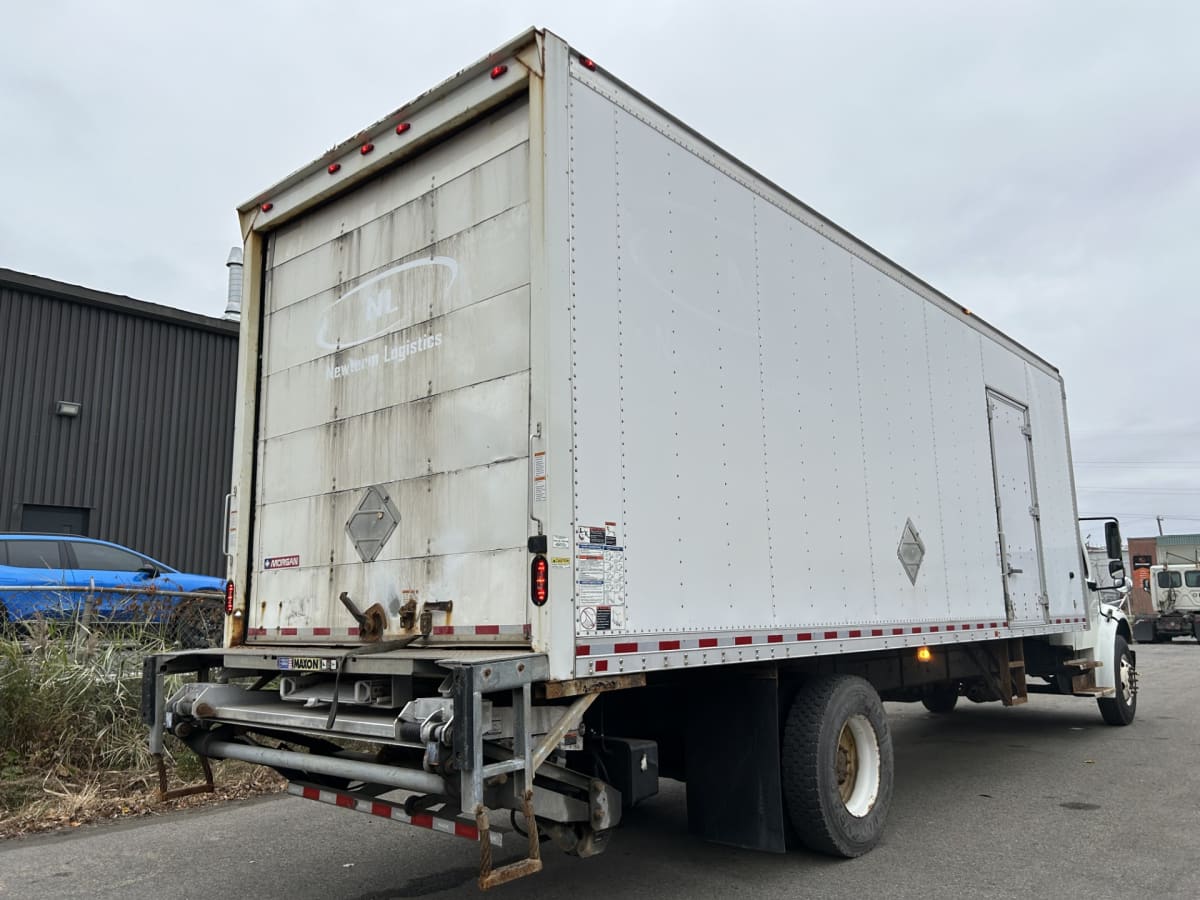 2018 Freightliner/Mercedes FL106 221764