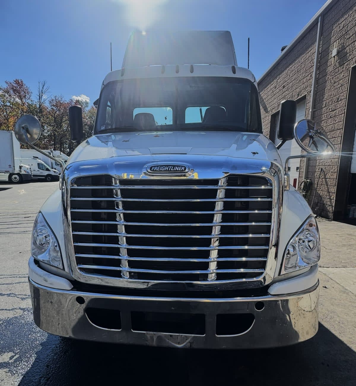 2018 Freightliner/Mercedes CASCADIA 125 221832
