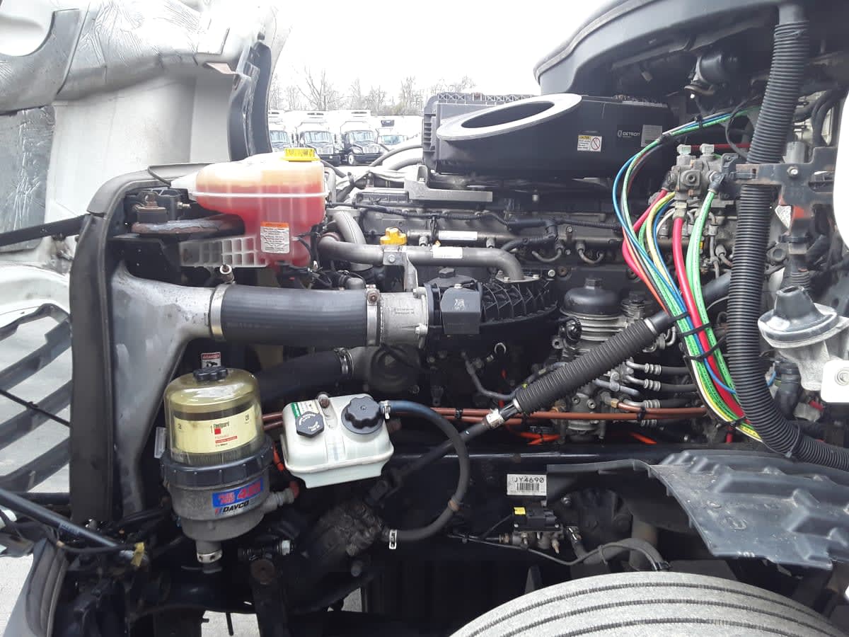 2018 Freightliner - image 8