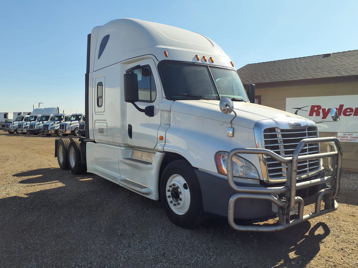 2018 Freightliner/Mercedes CASCADIA 125 221921