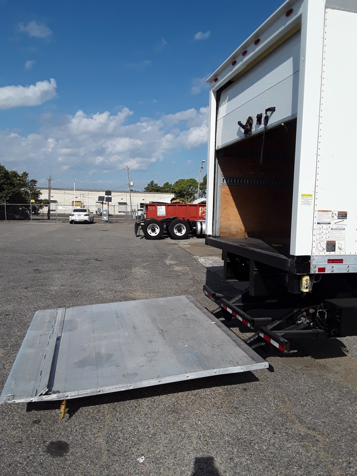 2018 Freightliner/Mercedes M2 106 222029