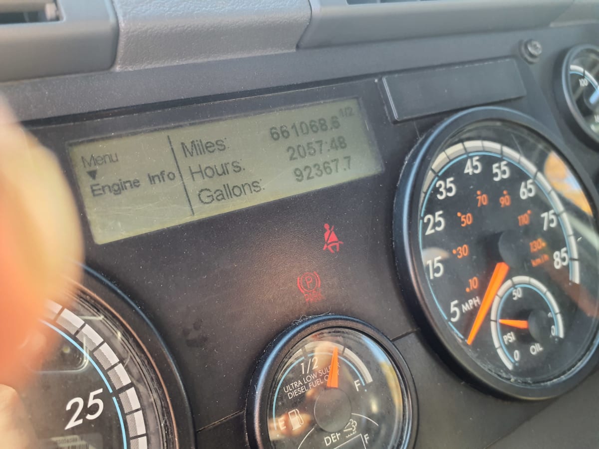 2018 Freightliner/Mercedes CASCADIA 125 222069