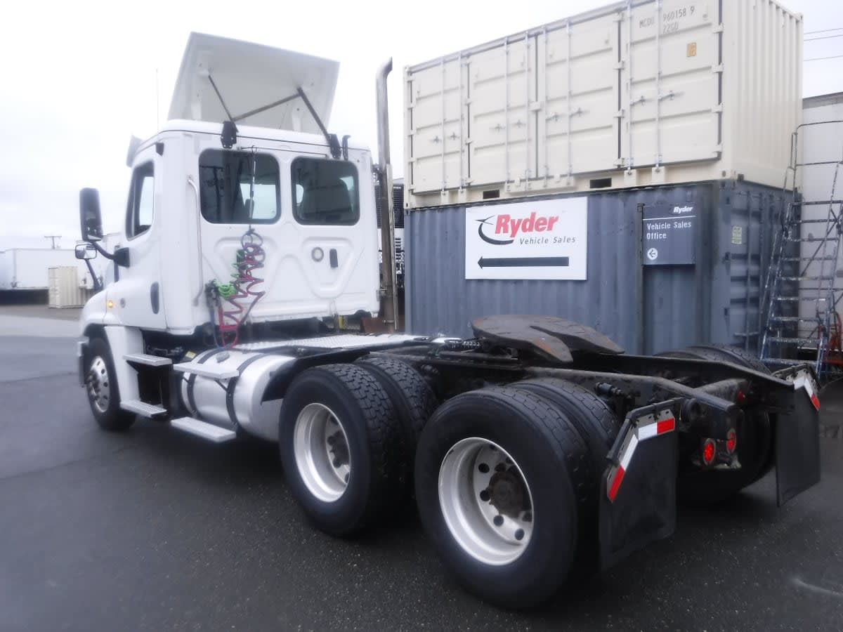 2018 Freightliner/Mercedes CASCADIA 125 222071