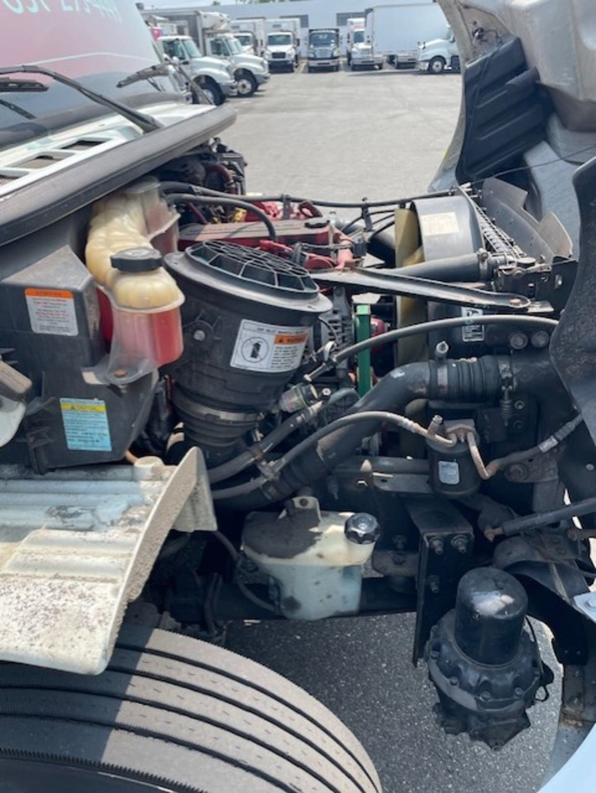 2018 Freightliner M2 106 222097