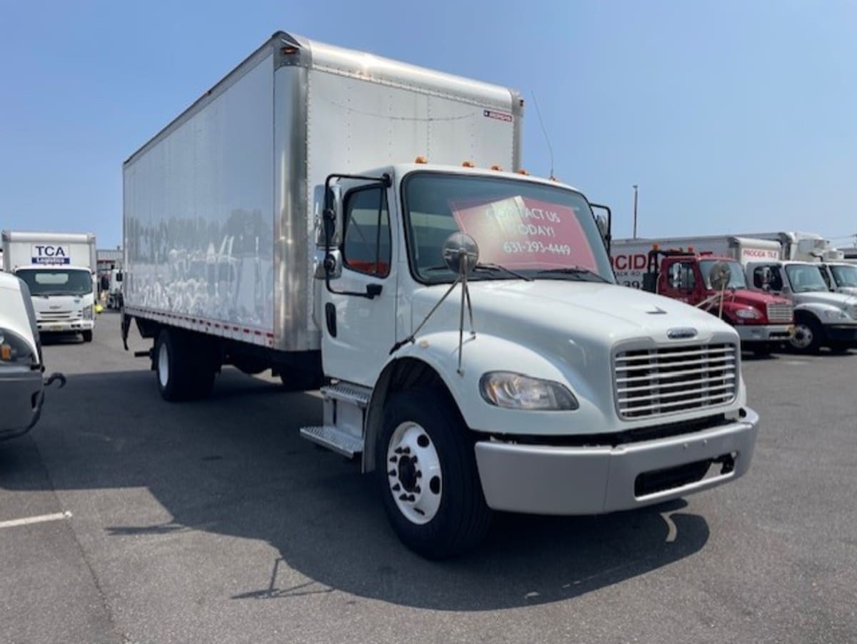 2018 Freightliner M2 106 222097