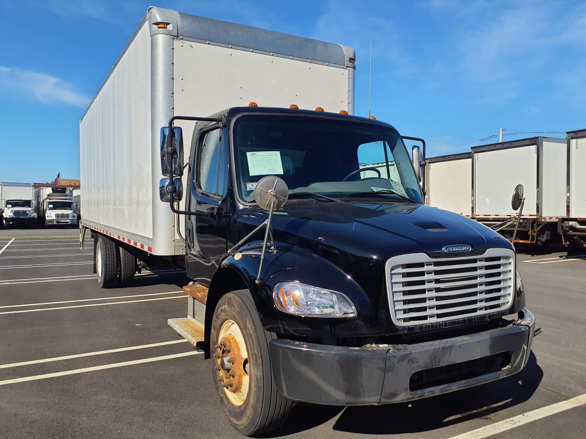 2018 Freightliner/Mercedes M2 106 222125