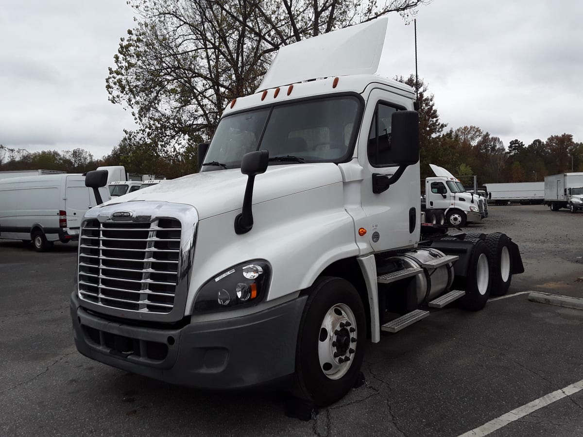 2018 Freightliner/Mercedes CASCADIA 125 222182